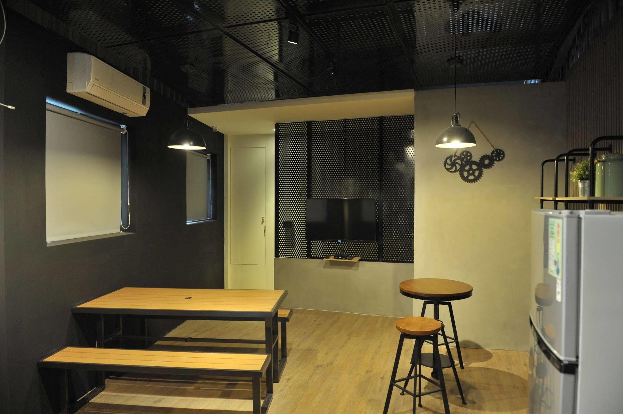 Partyo Hostel Taichung Luaran gambar